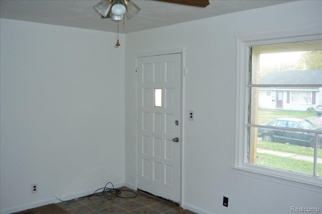 25854 Colgate Street Inkster, MI 48141 - Photo 9 of 25 909 Fairwood 11 9 11 003