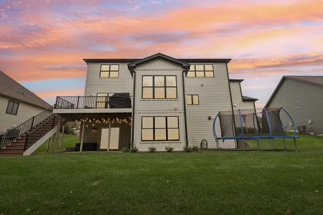 $1,050,000 | 3708 Peregrine Way, Elgin, IL 60124