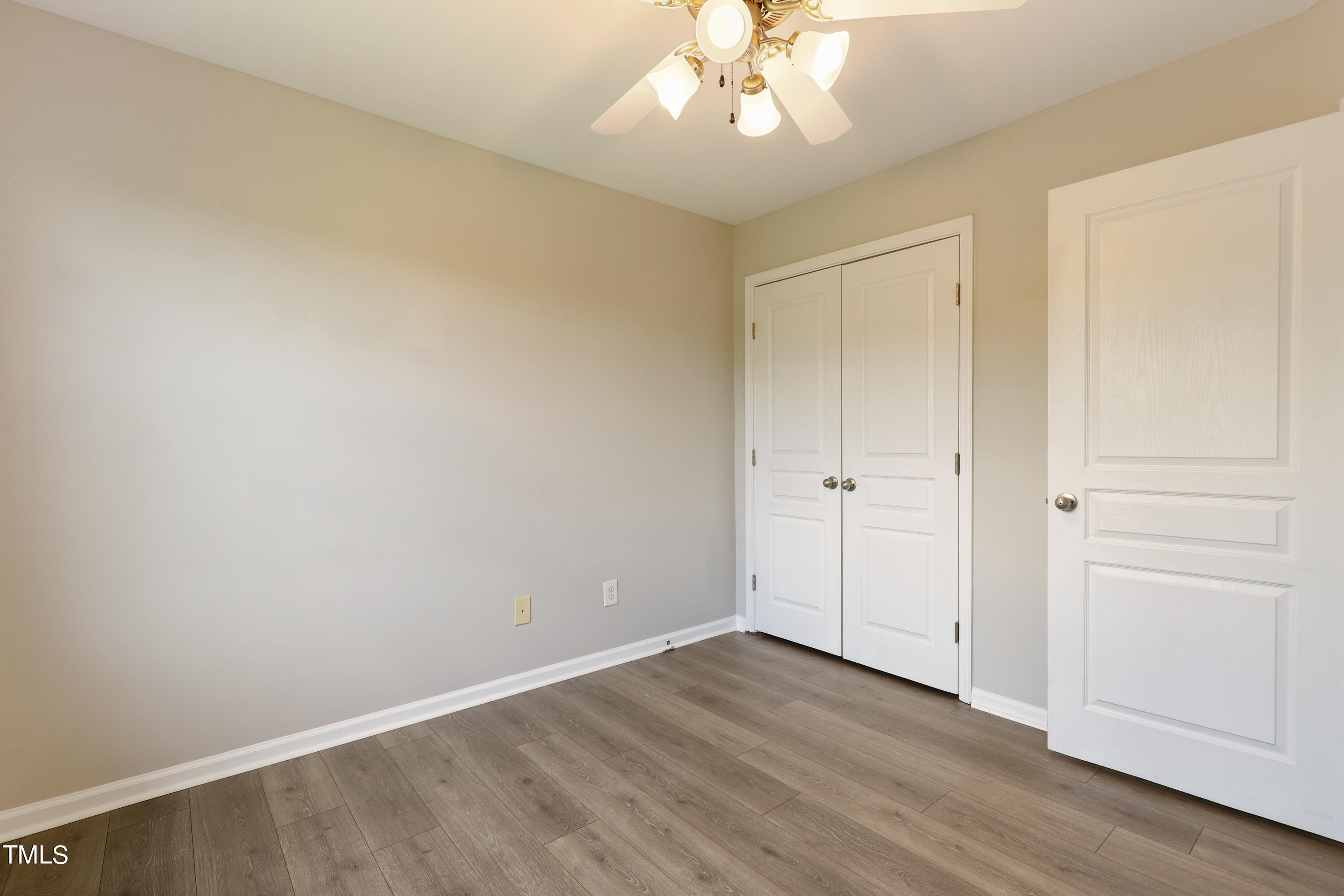 5925 Cameo Glass Way Raleigh, NC 27612 - Photo 26 of 38 31