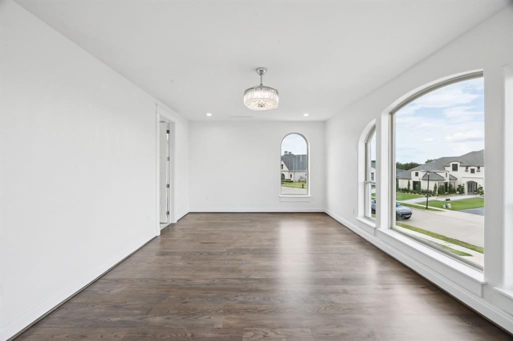 1933 Noe Boulevard Heath, TX 75126 - Photo 32 of 40 Guest bedroom