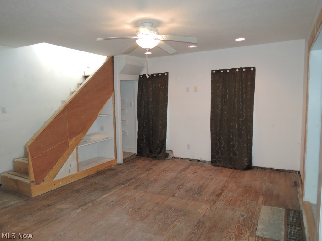 3156 Schotten Road Hubbard, OH 44425 - Photo 4 of 25 Gallery Image 4