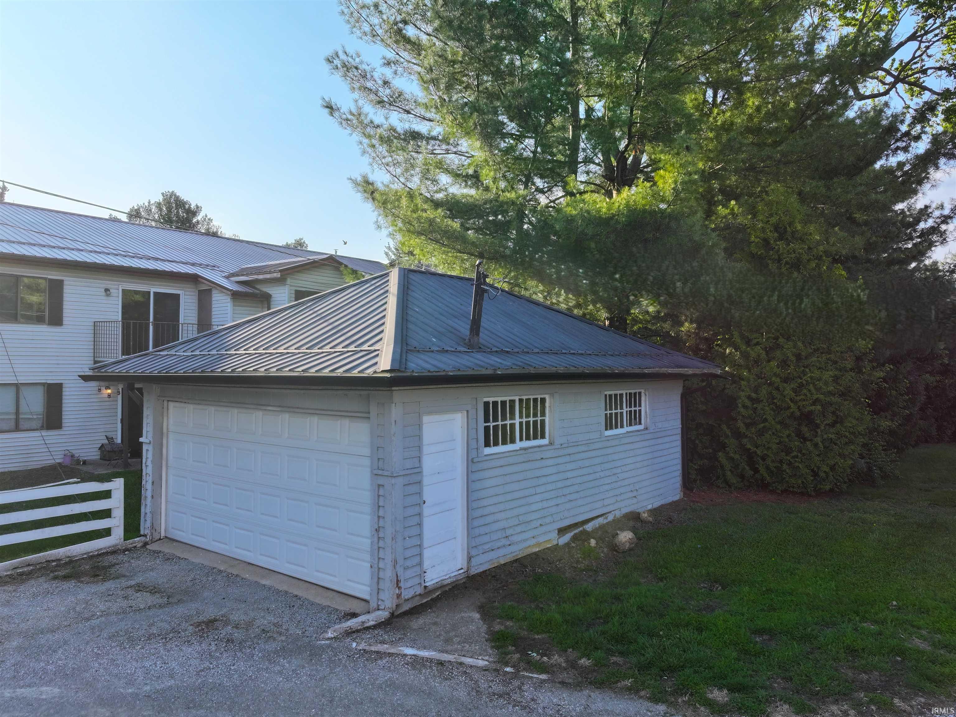 321 East 13th Street Winamac, IN 46996 - Photo 7 of 35