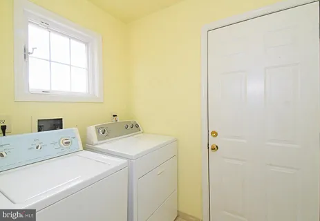 $599,900 | 806 St Christopher Lane, Philadelphia, PA 19116