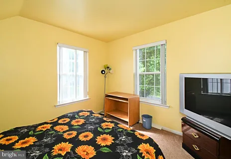 $599,900 | 806 St Christopher Lane, Philadelphia, PA 19116