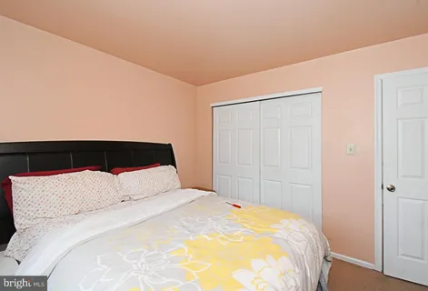 $599,900 | 806 St Christopher Lane, Philadelphia, PA 19116