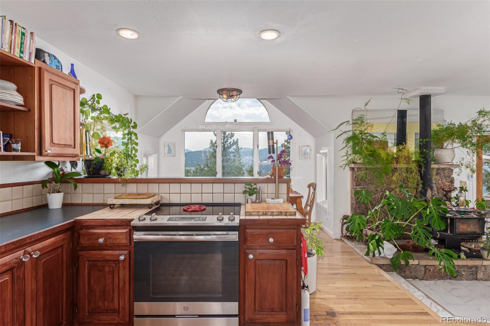 215 Lakeshore Park Road Boulder, CO 80302 - Photo 15 of 50