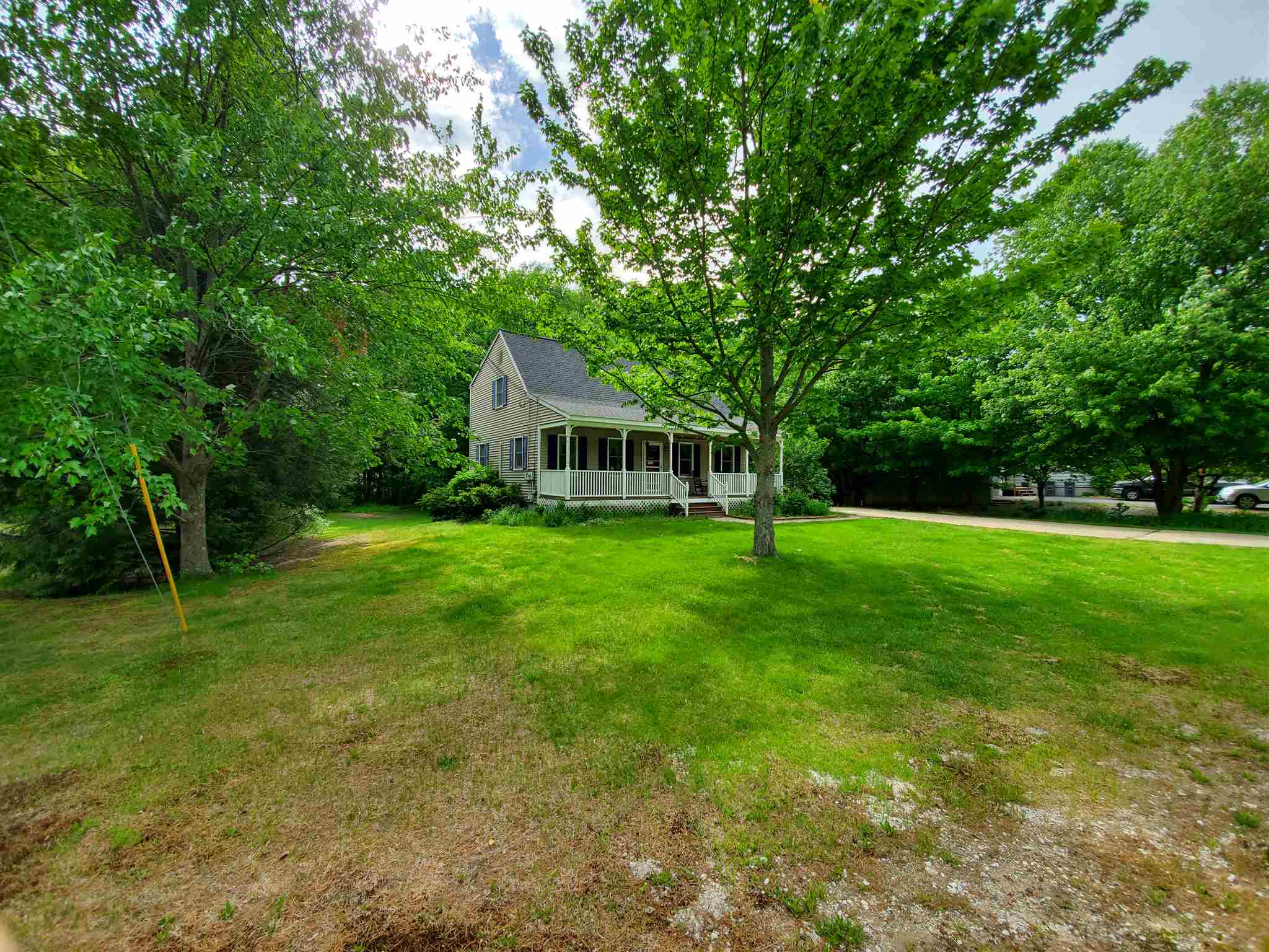 444 Micol Road Pembroke, NH 03275 - Photo 3 of 23 Gallery Image 3