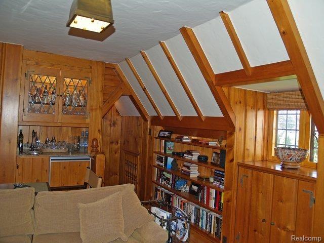 39 Beverly Road Grosse Pointe, MI 48236 - Photo 20 of 25 2nd Floor Great Room