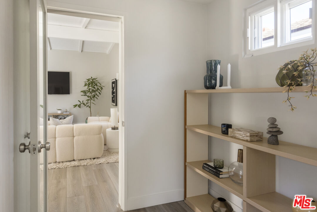 716 West Oak Avenue El Segundo, CA 90245 - Photo 24 of 35 a kitchen with a sink and cabinets