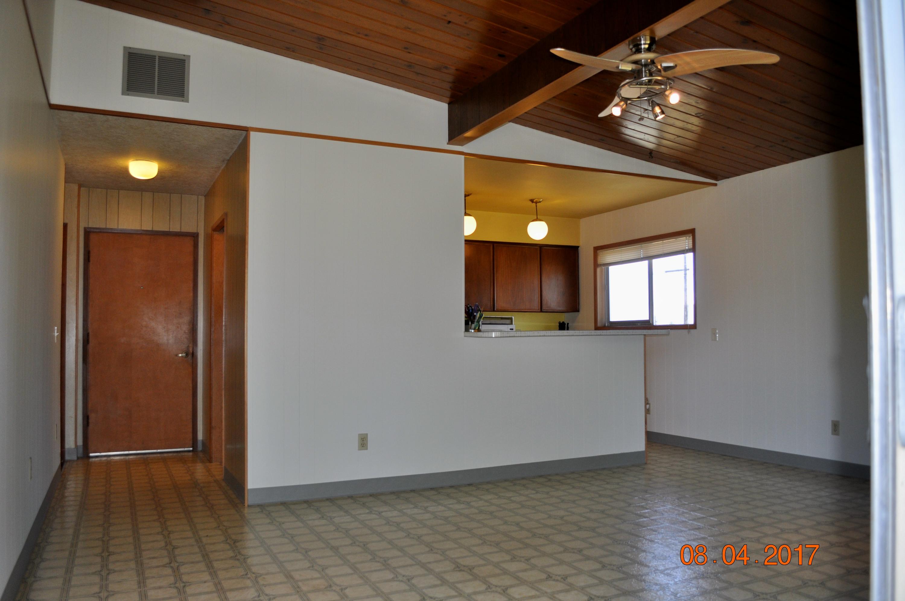 7400 Alderbrook Road Tillamook, OR 97141 - Photo 20 of 40 DSC_0044