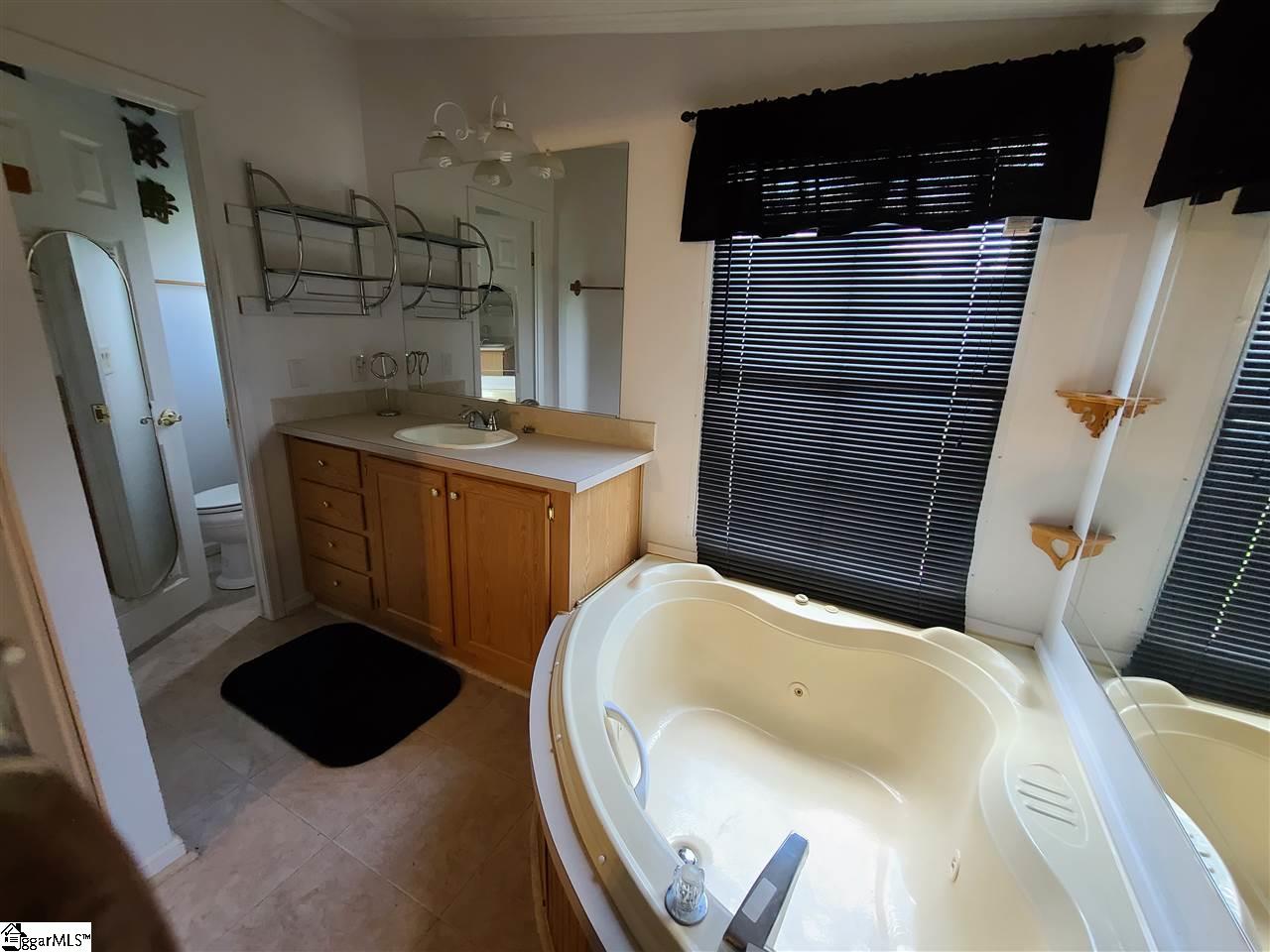 858 Mt Vernon Church Road Laurens, SC 29360 - Photo 11 of 27 Gallery Image 11