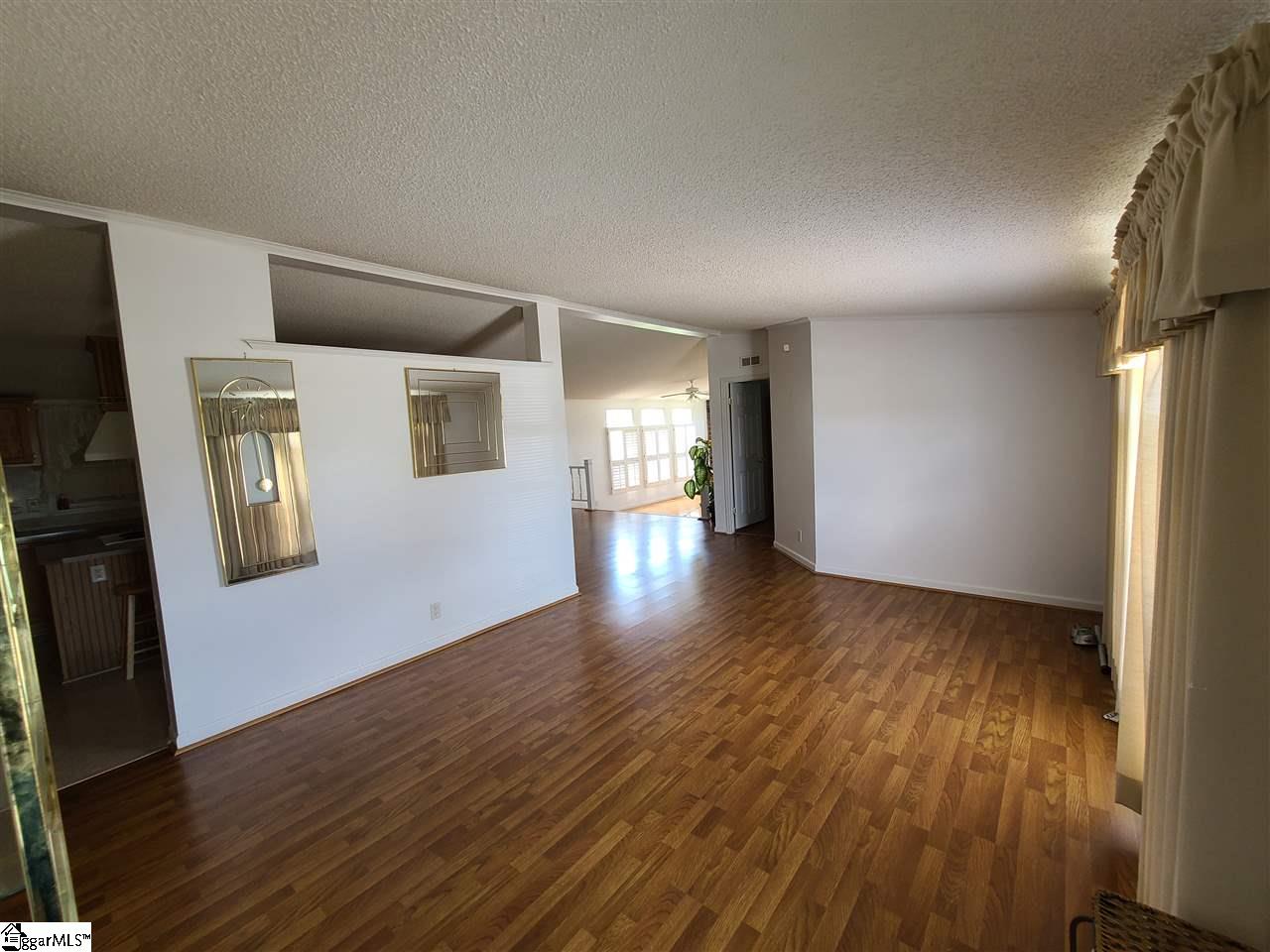 858 Mt Vernon Church Road Laurens, SC 29360 - Photo 4 of 27 Gallery Image 4