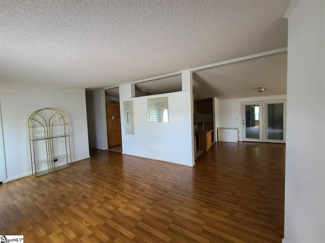 858 Mt Vernon Church Road Laurens, SC 29360 - Photo 5 of 27 Gallery Image 5