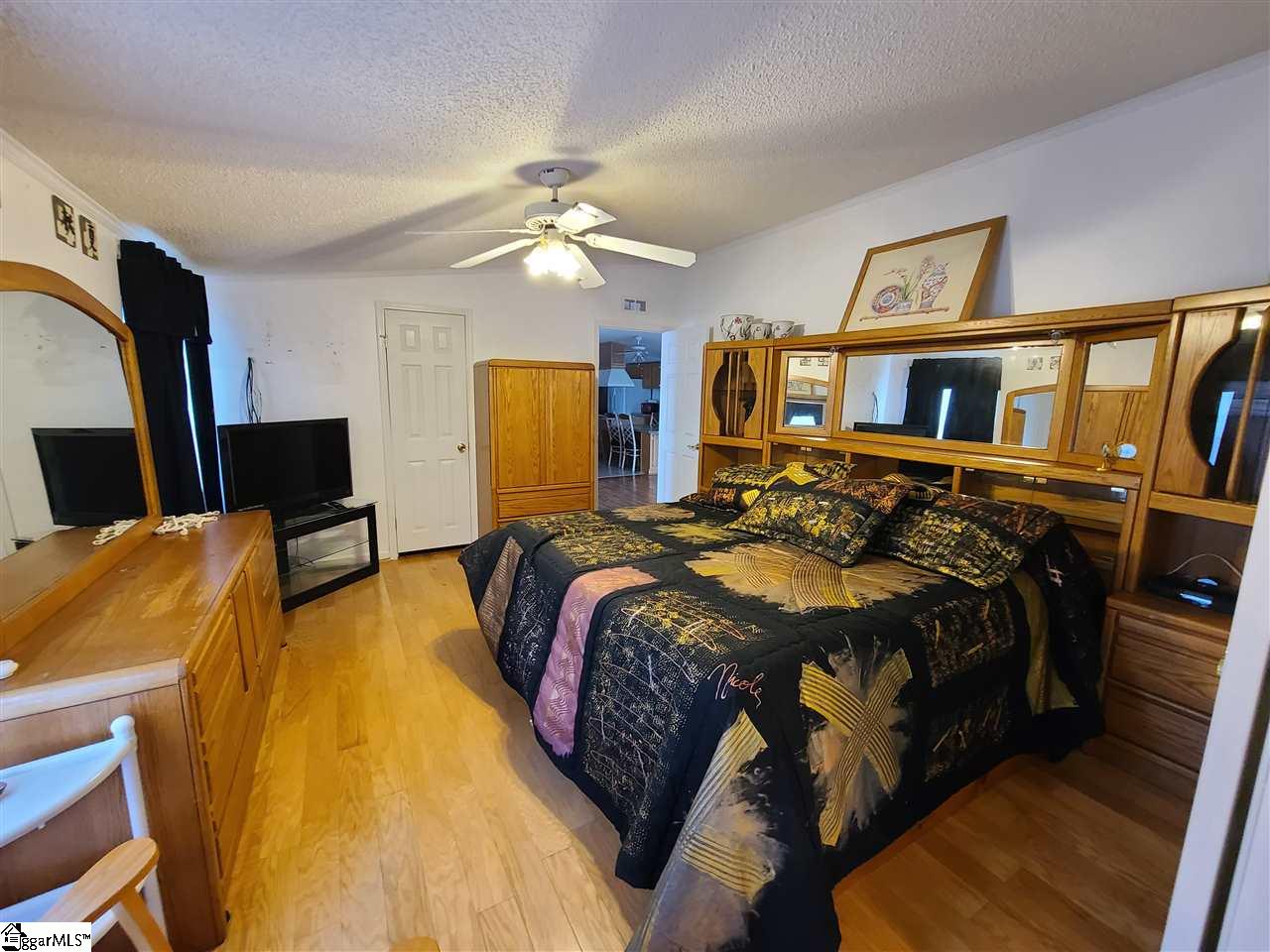 858 Mt Vernon Church Road Laurens, SC 29360 - Photo 8 of 27 Gallery Image 8