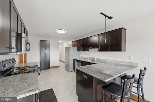 $1,500 | 443 Millwood Avenue, Unit 5, Winchester, VA 22601