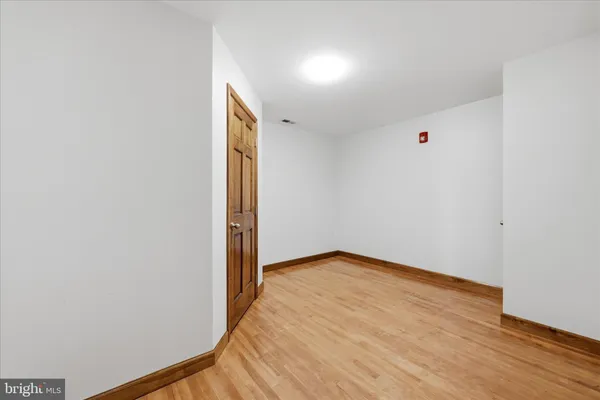 $1,500 | 443 Millwood Avenue, Unit 5, Winchester, VA 22601