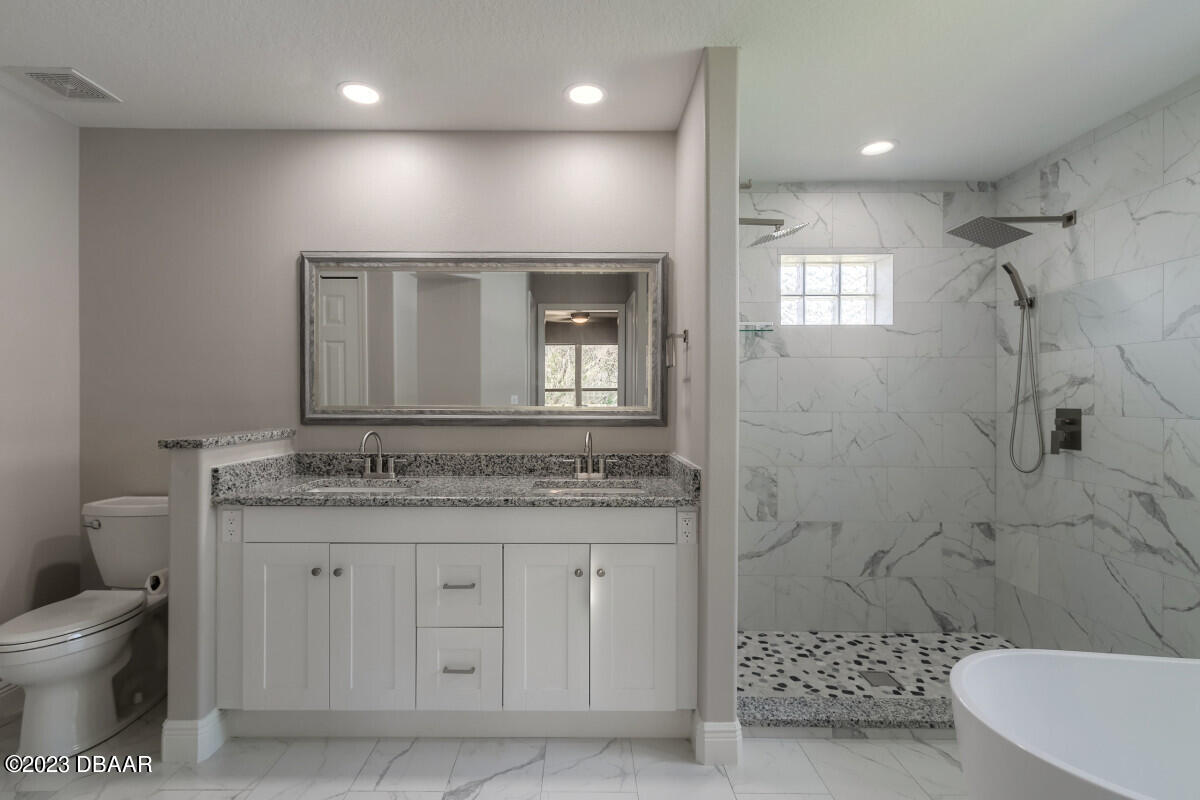 6018 Spruce Point Circle Port Orange, FL 32128 - Photo 8 of 12 6018-18jpg