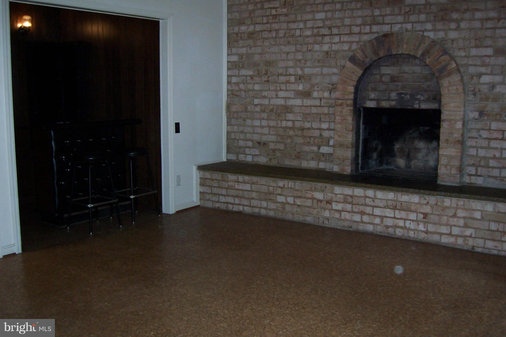 1804 Middlevale Terrace Silver Spring, MD 20906 - Photo 10 of 19 Family Room