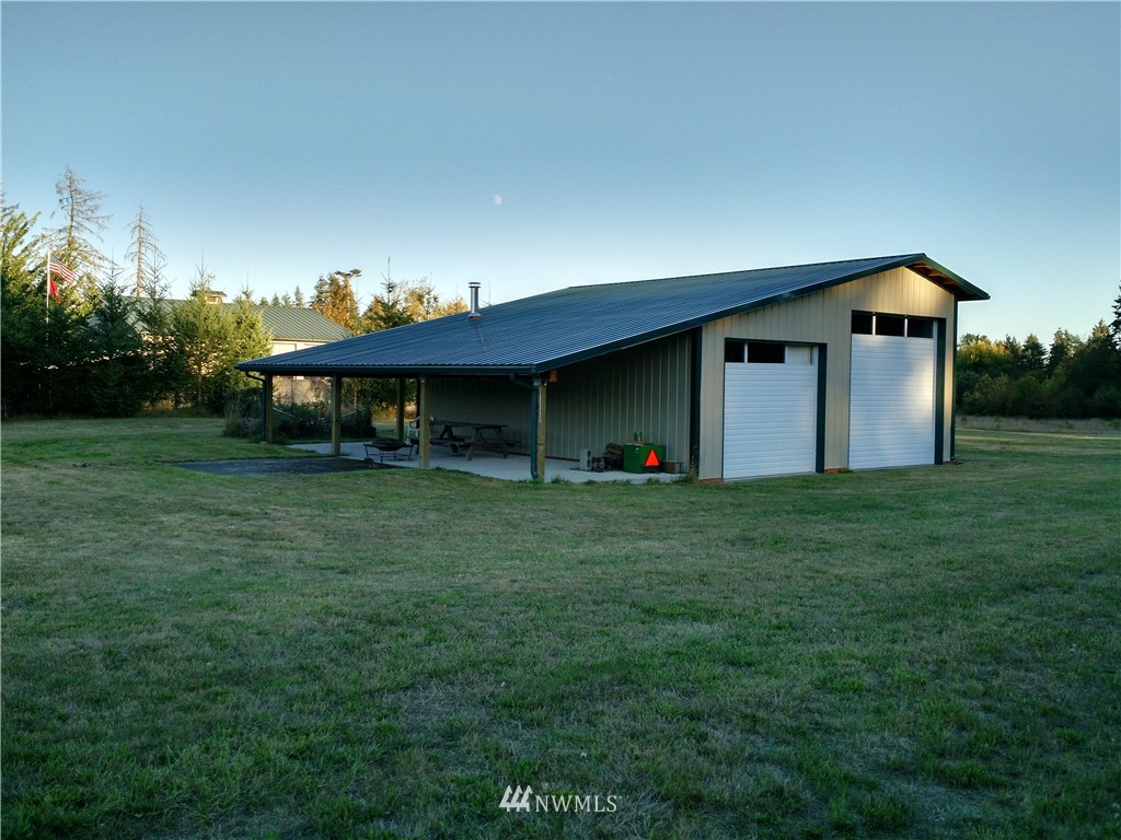 883 King Road Winlock, WA 98596 - Photo 1 of 16