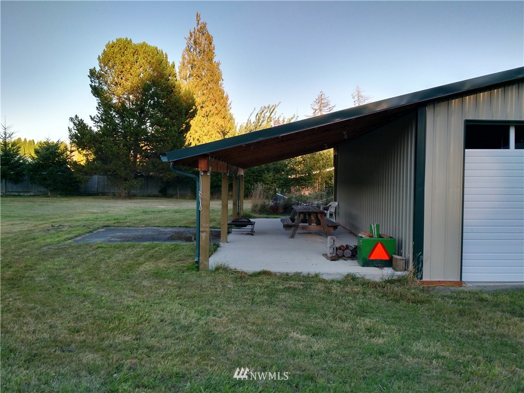 883 King Road Winlock, WA 98596 - Photo 11 of 16