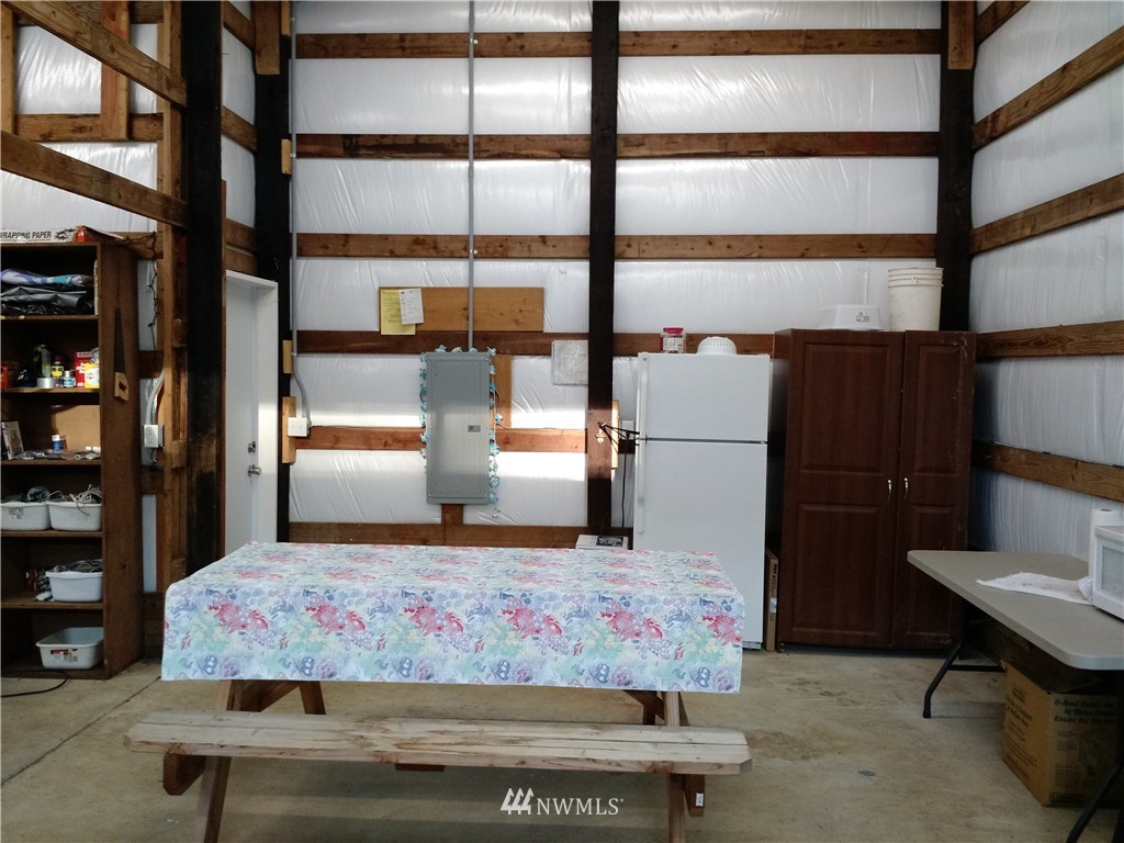 883 King Road Winlock, WA 98596 - Photo 6 of 16