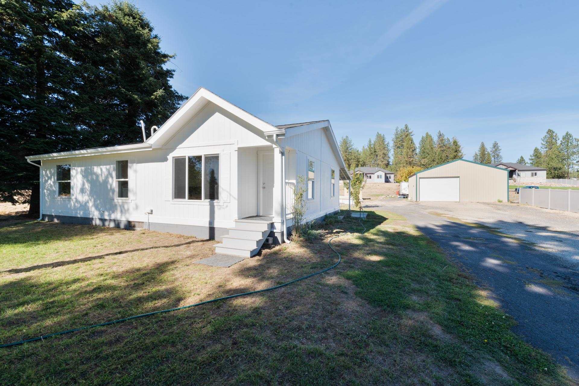 3515 East Chattaroy Road Chattaroy, WA 99003 - Photo 2 of 20