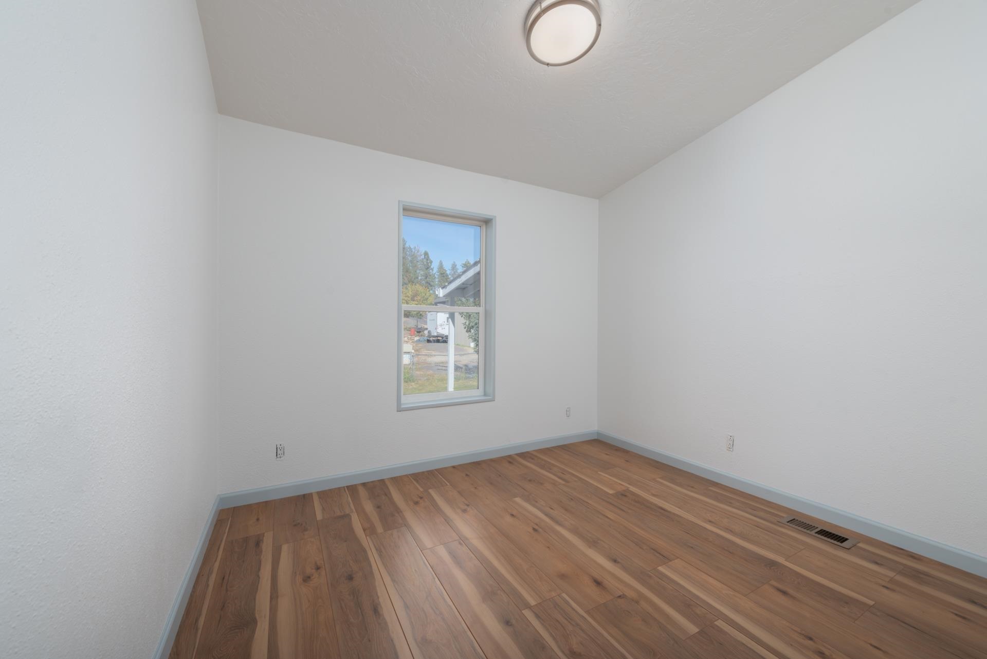 3515 East Chattaroy Road Chattaroy, WA 99003 - Photo 17 of 20