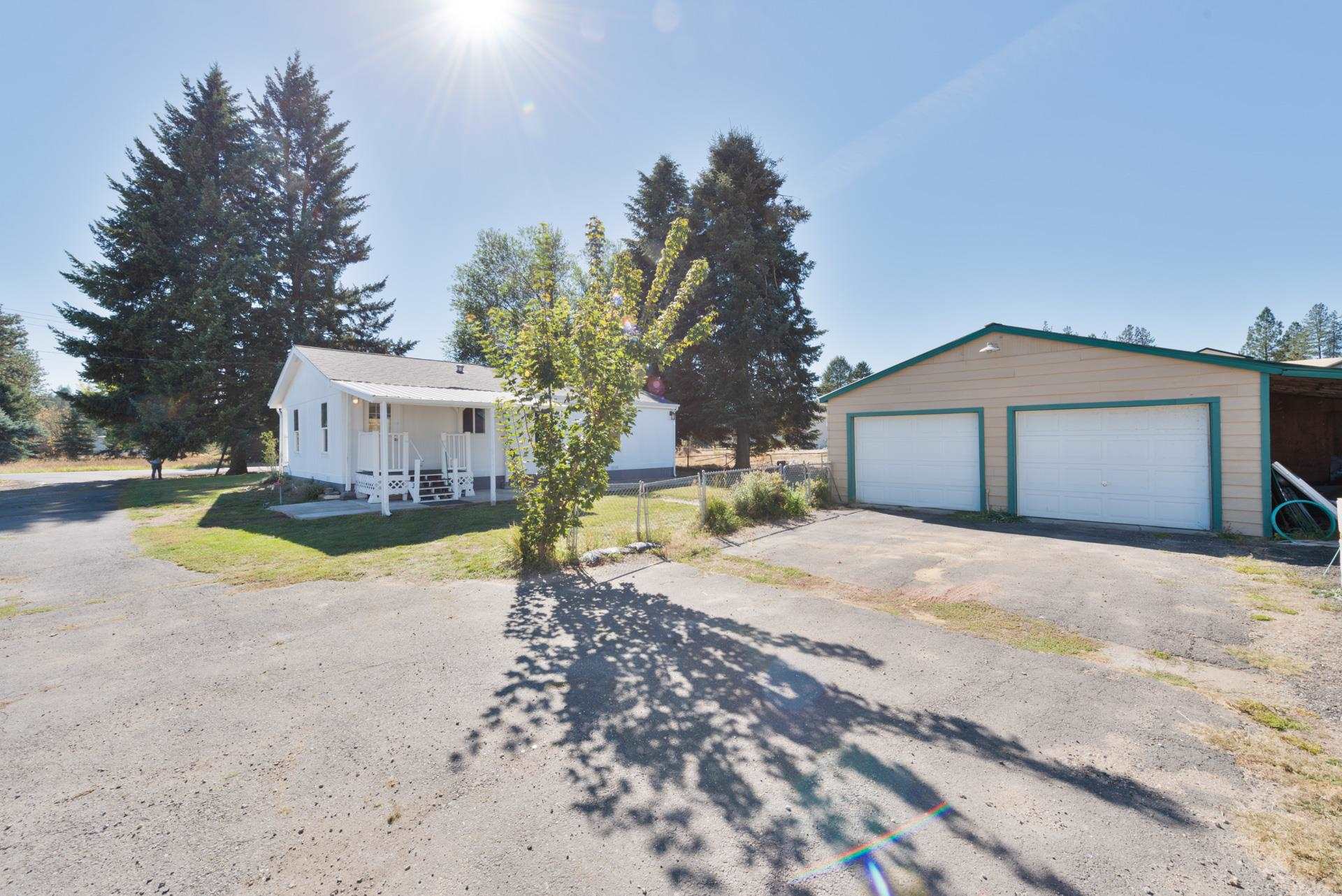 3515 East Chattaroy Road Chattaroy, WA 99003 - Photo 4 of 20