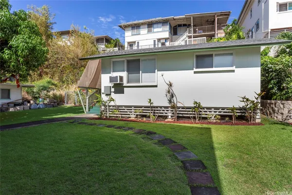 $2,850 | 2138 Mahalo Street, Honolulu, HI 96817