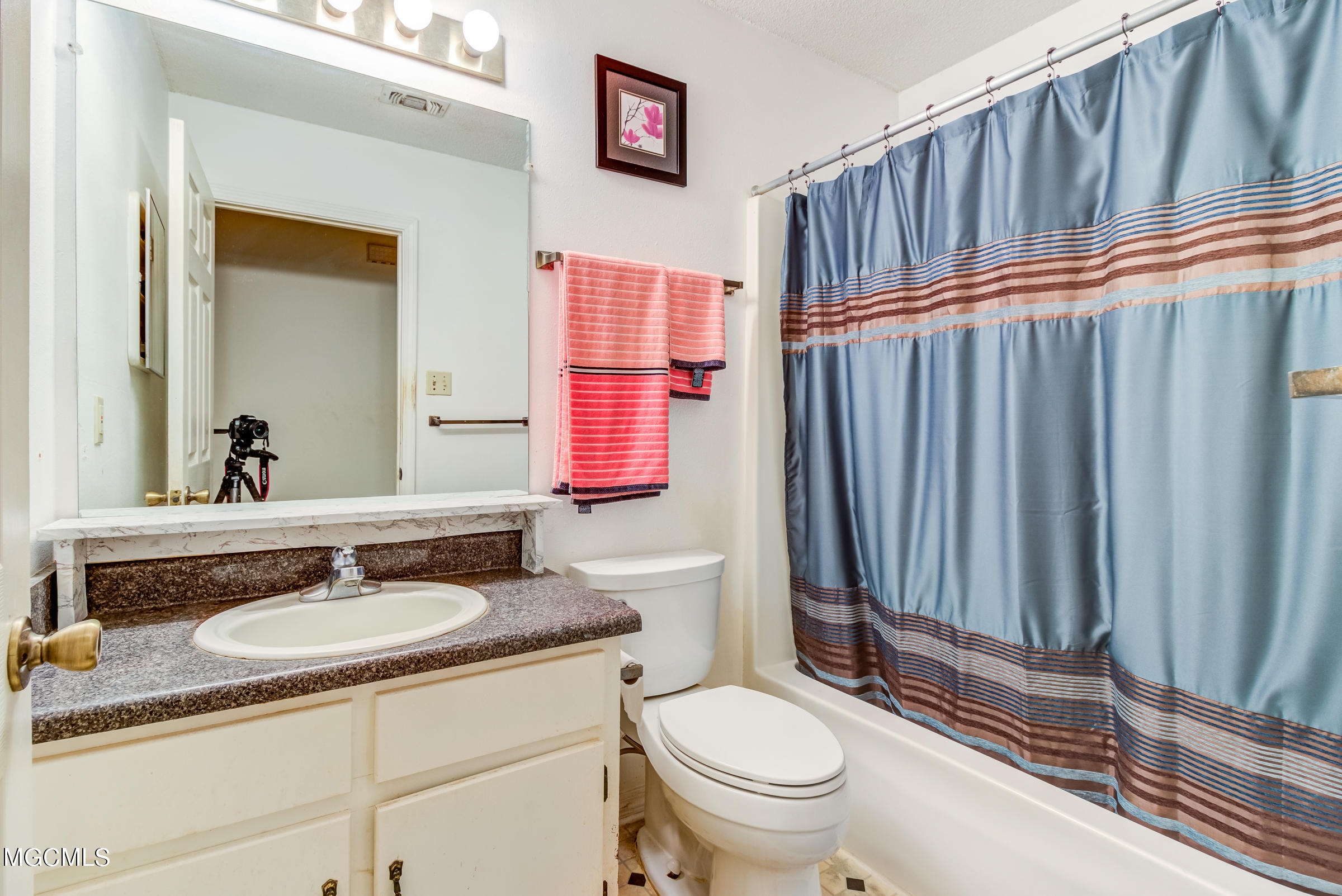 11482 Oaklawn Road Biloxi, MS 39532 - Photo 28 of 40 11482 Oaklawn Rd (42)