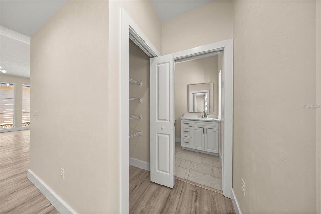 1044 Southwest 120th Drive Gainesville, FL 32607 - Photo 16 of 45