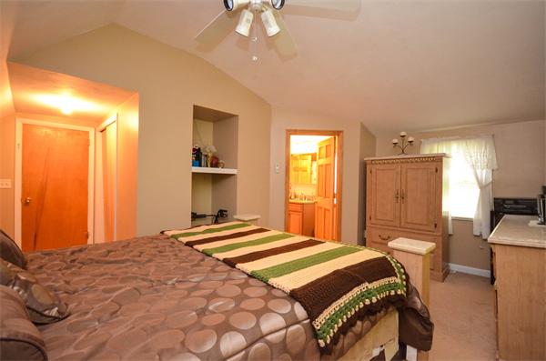 24 Dodge Hill Road Sutton, MA 01590 - Photo 21 of 26