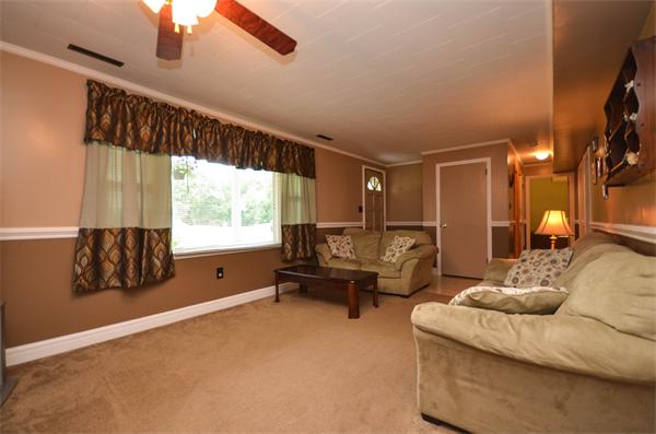 24 Dodge Hill Road Sutton, MA 01590 - Photo 10 of 26