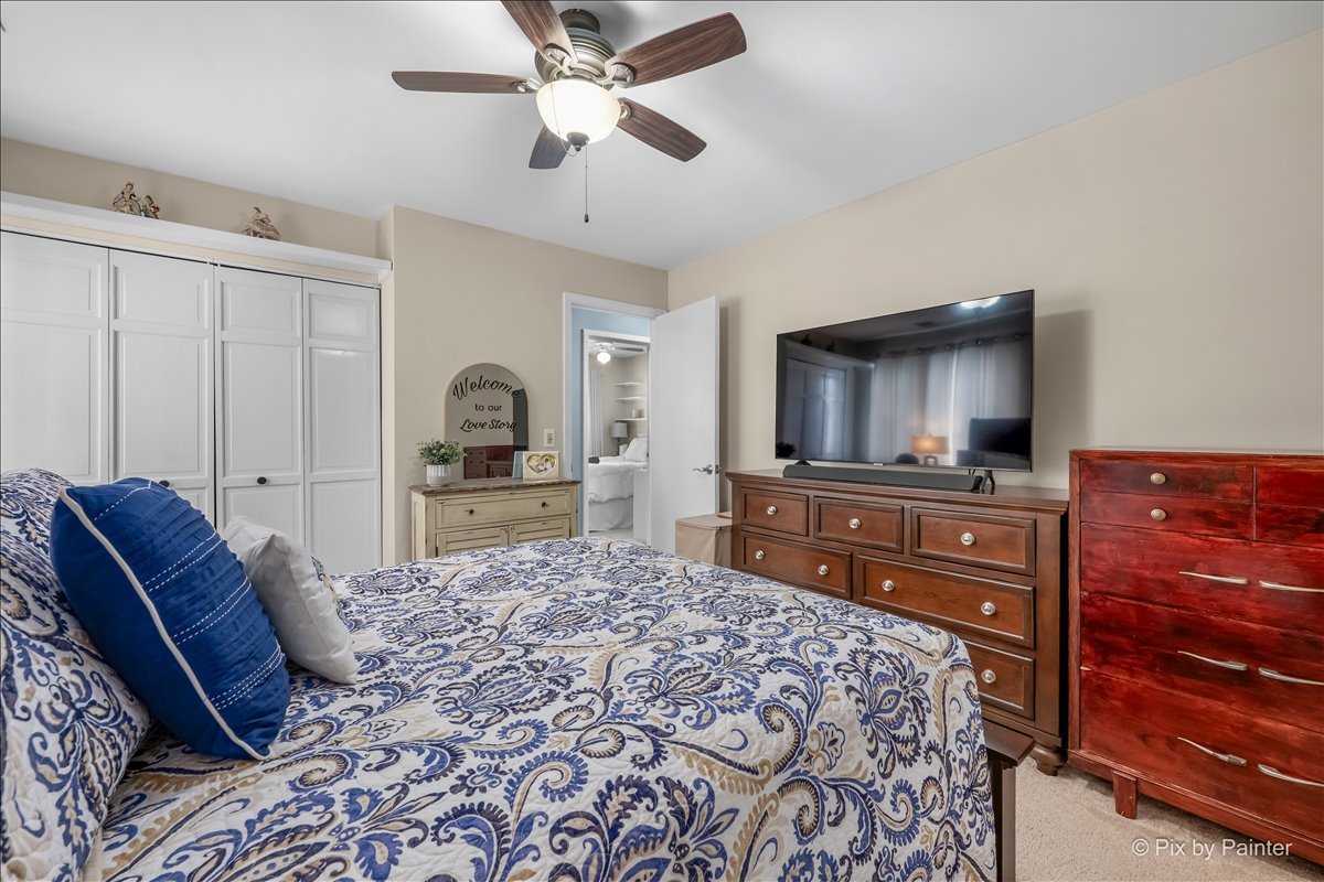 575 Rodenburg Road Roselle, IL 60172 - Photo 18 of 24