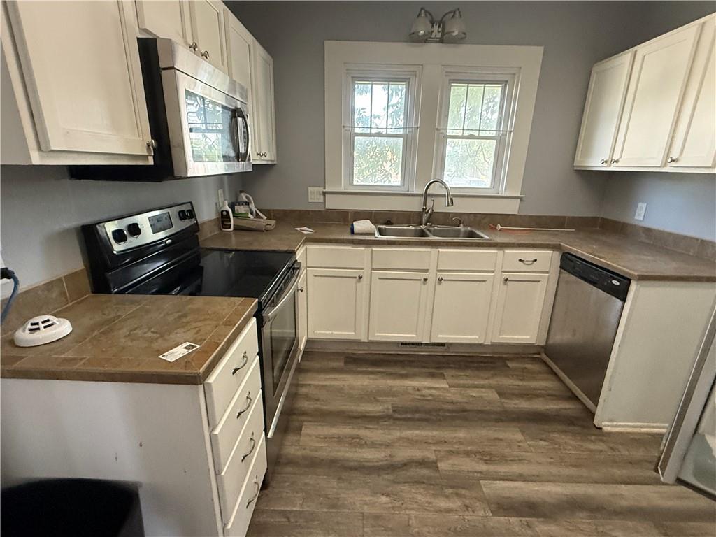 418 North 8th Street Independence, KS 67301 - Photo 8 of 38