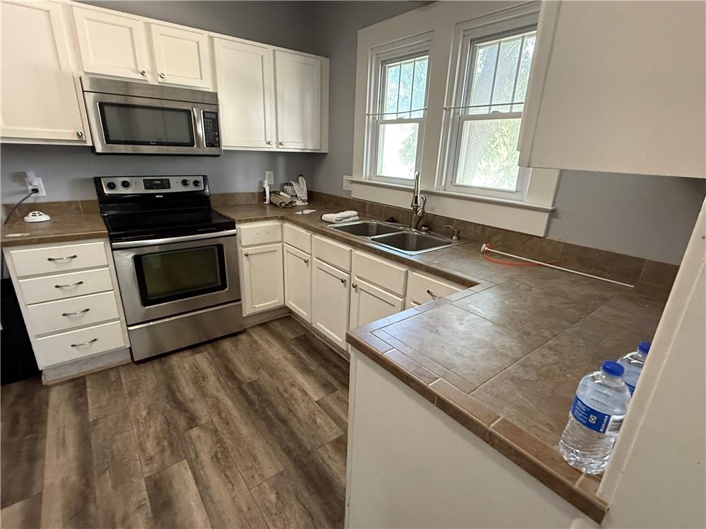 418 North 8th Street Independence, KS 67301 - Photo 9 of 38