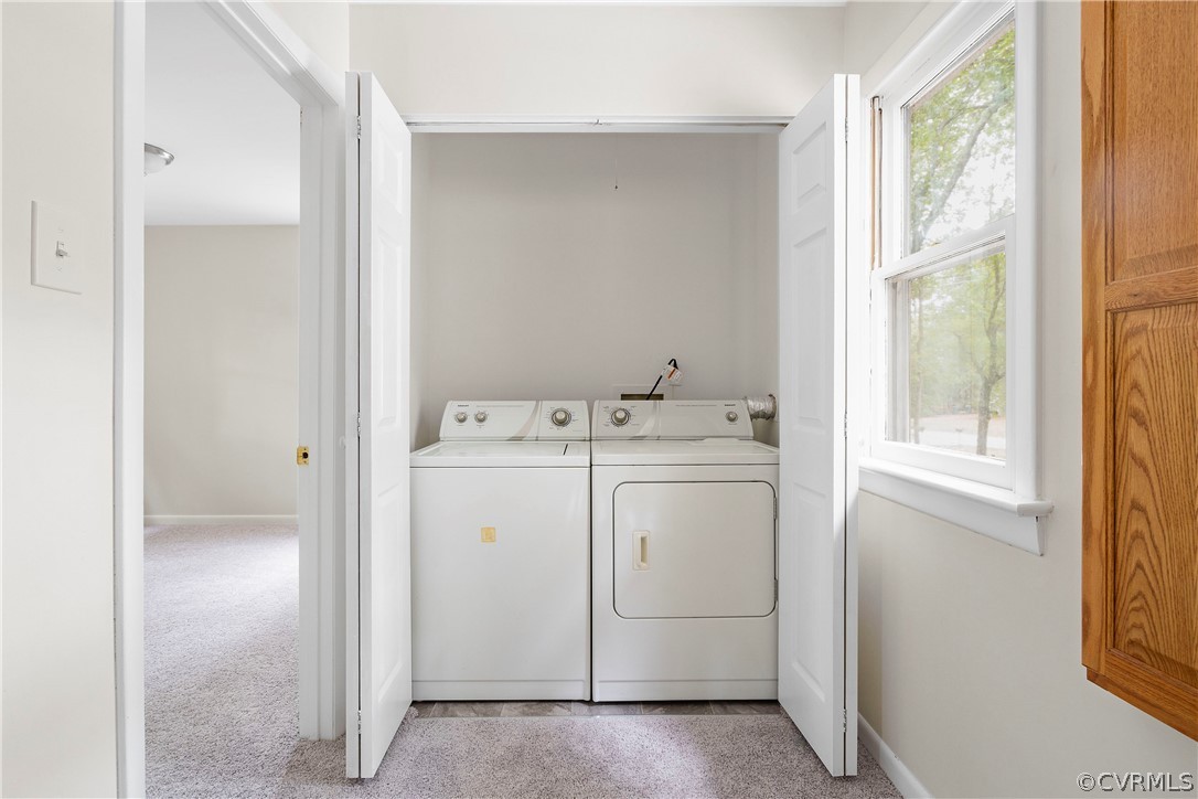 10316 Reams Road Richmond, VA 23236 - Photo 22 of 32 a utility room with dryer and washer