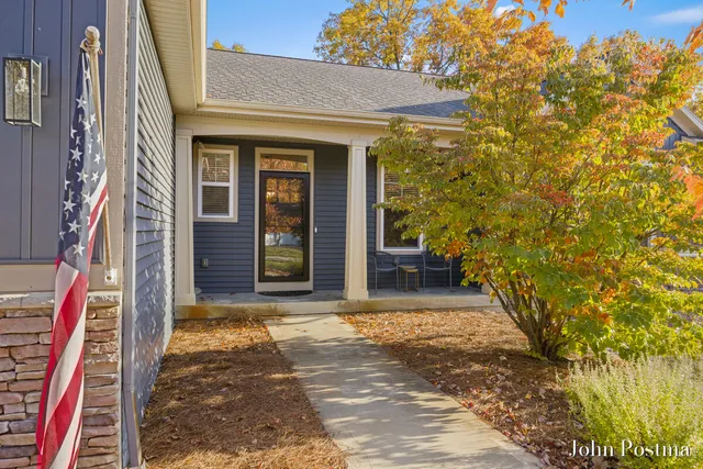 $625,000 | 6186 Arrowcrest Court Northeast, Rockford, MI 49341