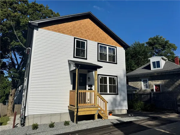 $3,750 | 11 Brinkley Street, Unit 1, Providence, RI 02909