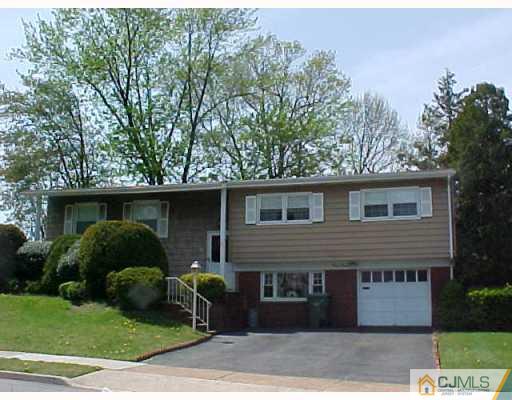 27 Hallo Street Edison, NJ 08837 - Photo 1 of 6 Gallery Image 1