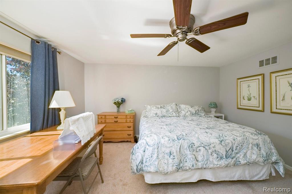 419 Baldwin Avenue Rochester, MI 48307 - Photo 17 of 27