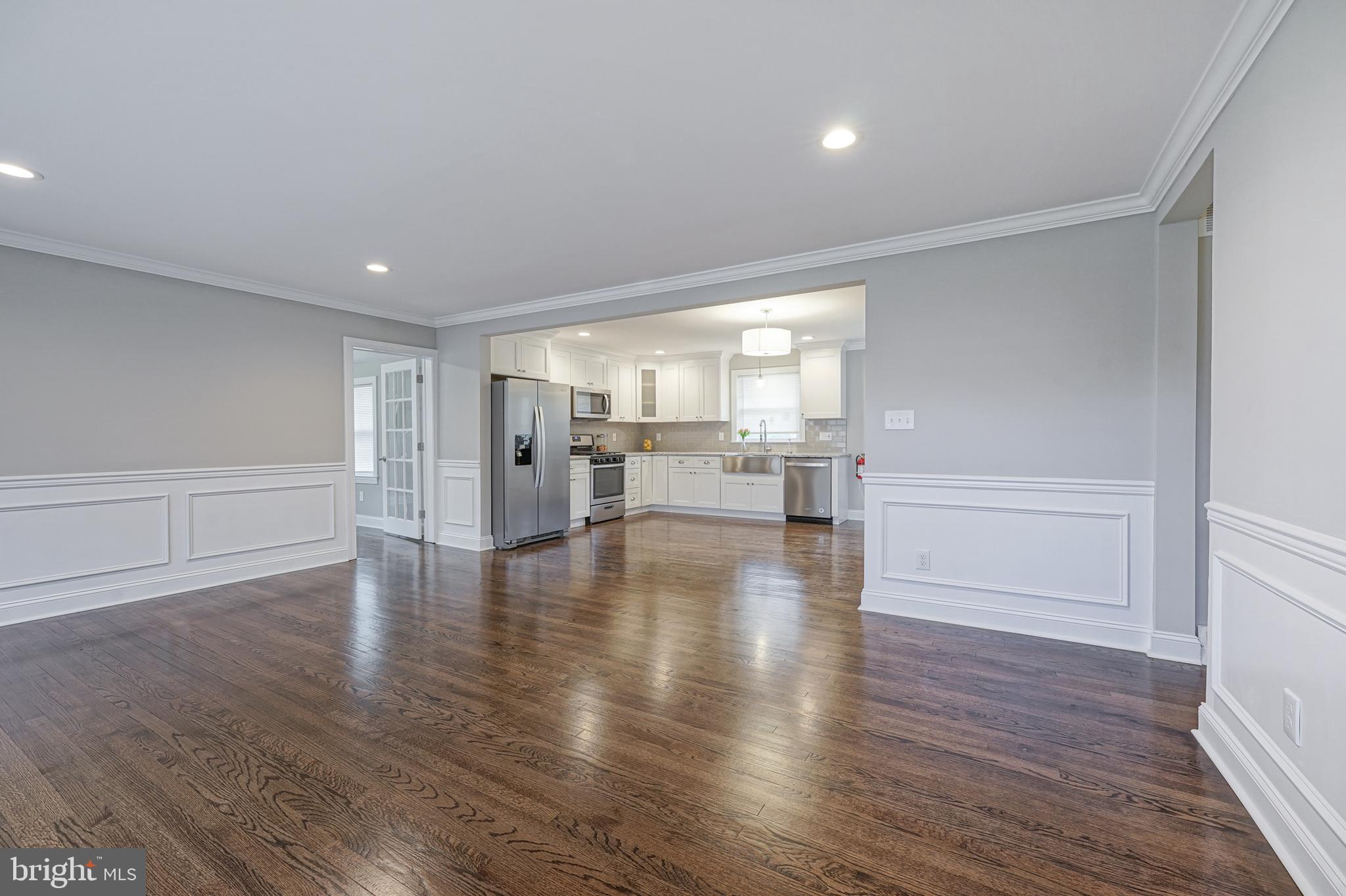 51 Radix Road Williamstown, NJ 08094 - Photo 4 of 19