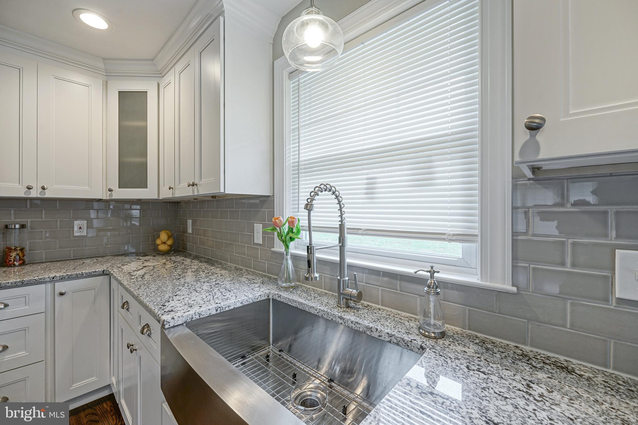 51 Radix Road Williamstown, NJ 08094 - Photo 7 of 19