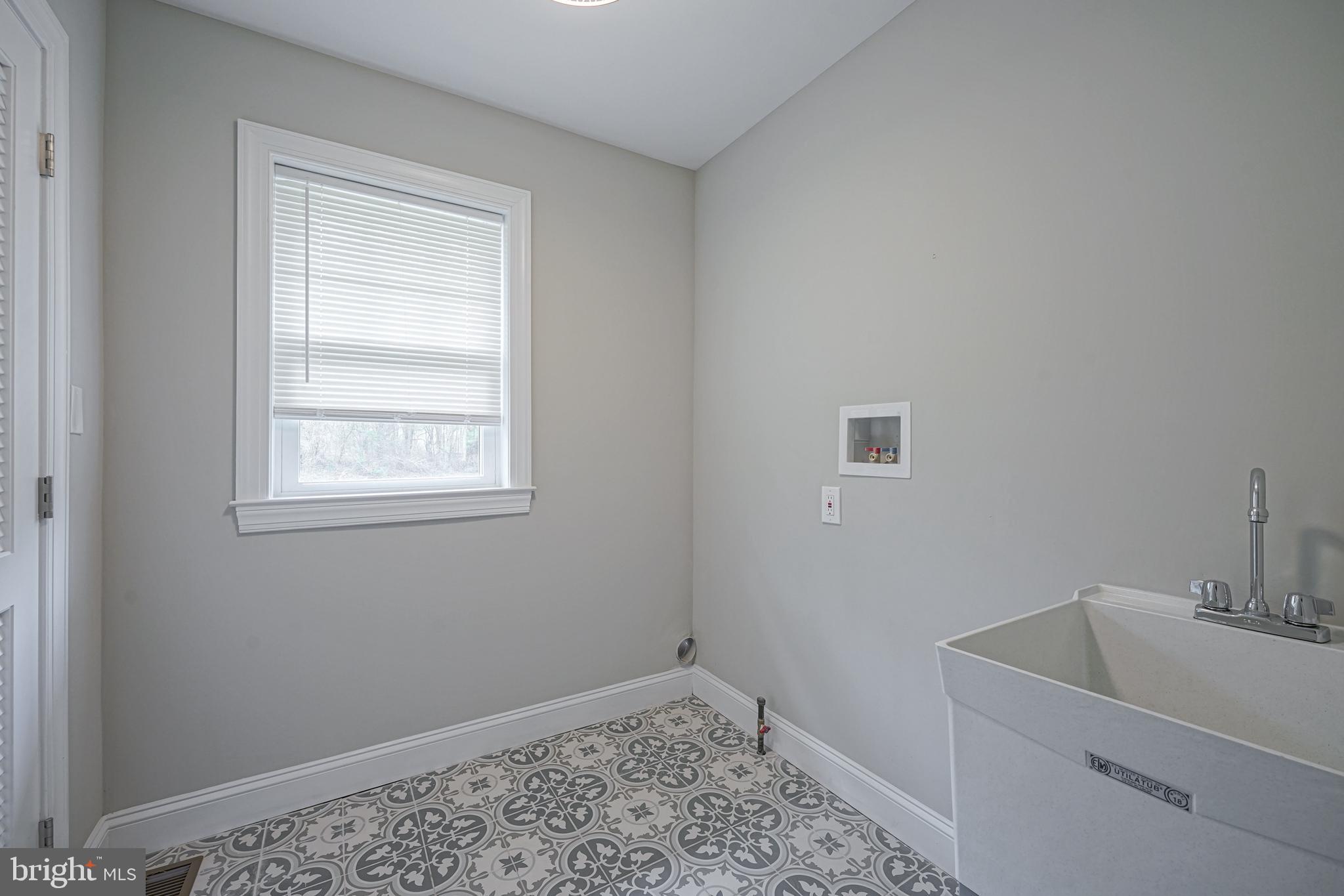51 Radix Road Williamstown, NJ 08094 - Photo 8 of 19