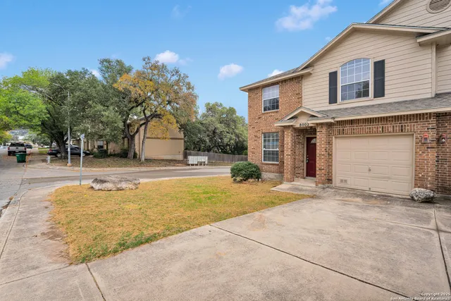 $1,475 | 8002 Santa Catalina, San Antonio, TX 78250