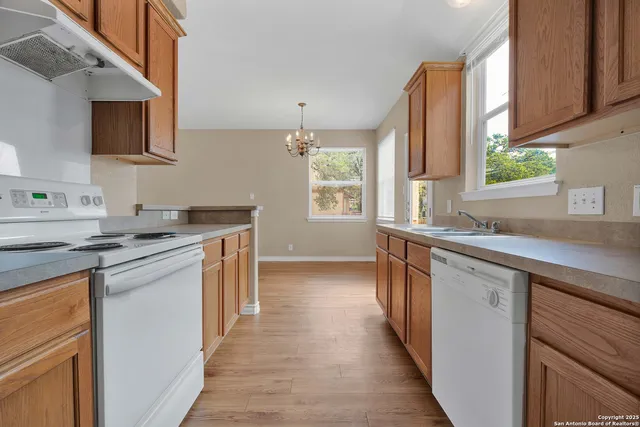 $1,475 | 8002 Santa Catalina, San Antonio, TX 78250