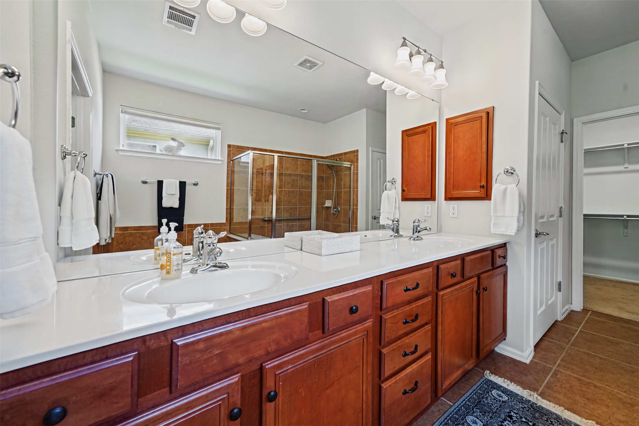206 Mustang Is Trail Georgetown, TX 78633 - Photo 28 of 40