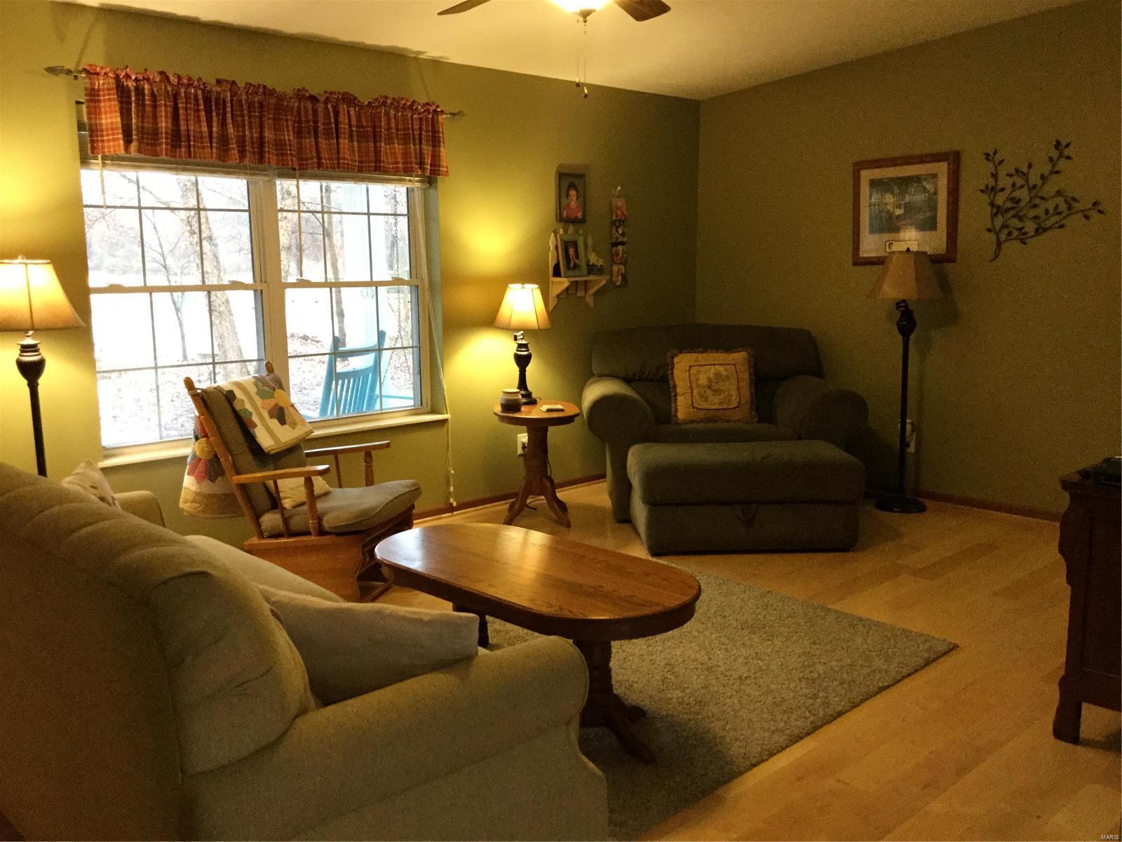 1167 Country Club Road Greenville, IL 62246 - Photo 18 of 45 Gallery Image 18