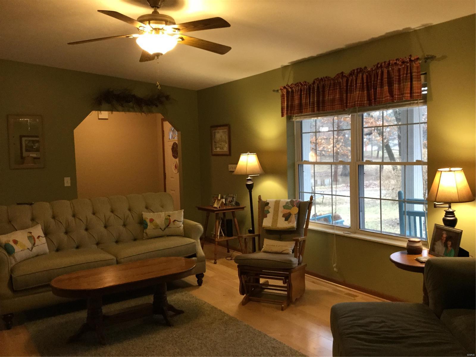 1167 Country Club Road Greenville, IL 62246 - Photo 20 of 45 Gallery Image 20
