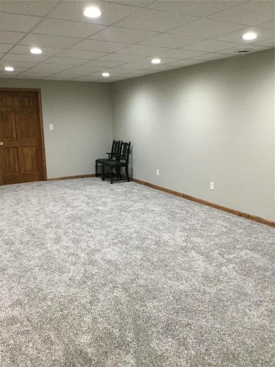 1167 Country Club Road Greenville, IL 62246 - Photo 40 of 45 Gallery Image 40